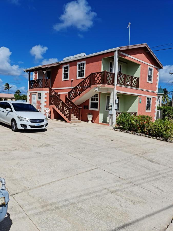 Breezy Apts Saint Philip Eksteriør bilde